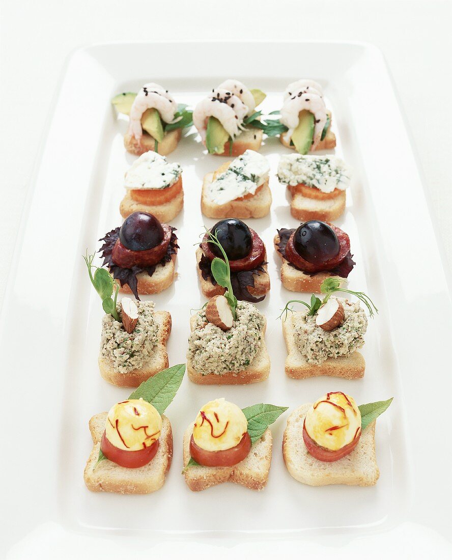 Assorted toast appetisers