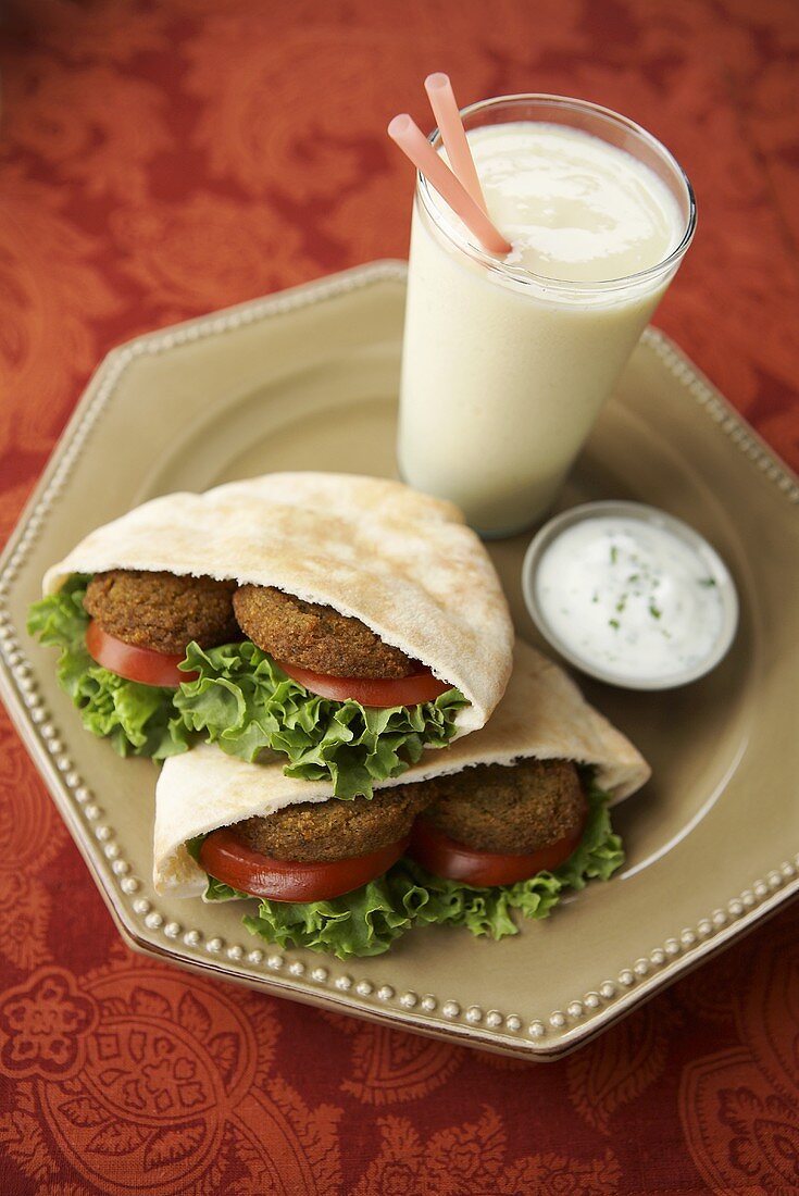 Falafel in flatbread with yoghurt