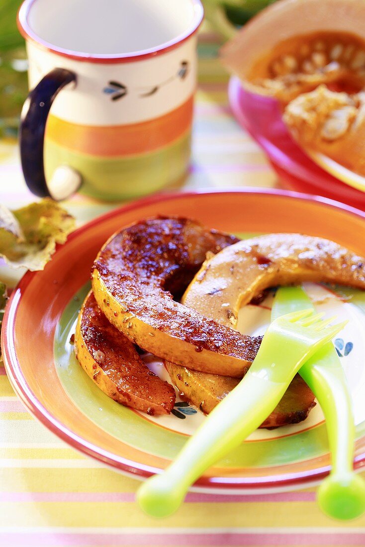 Baked pumpkin slices for children