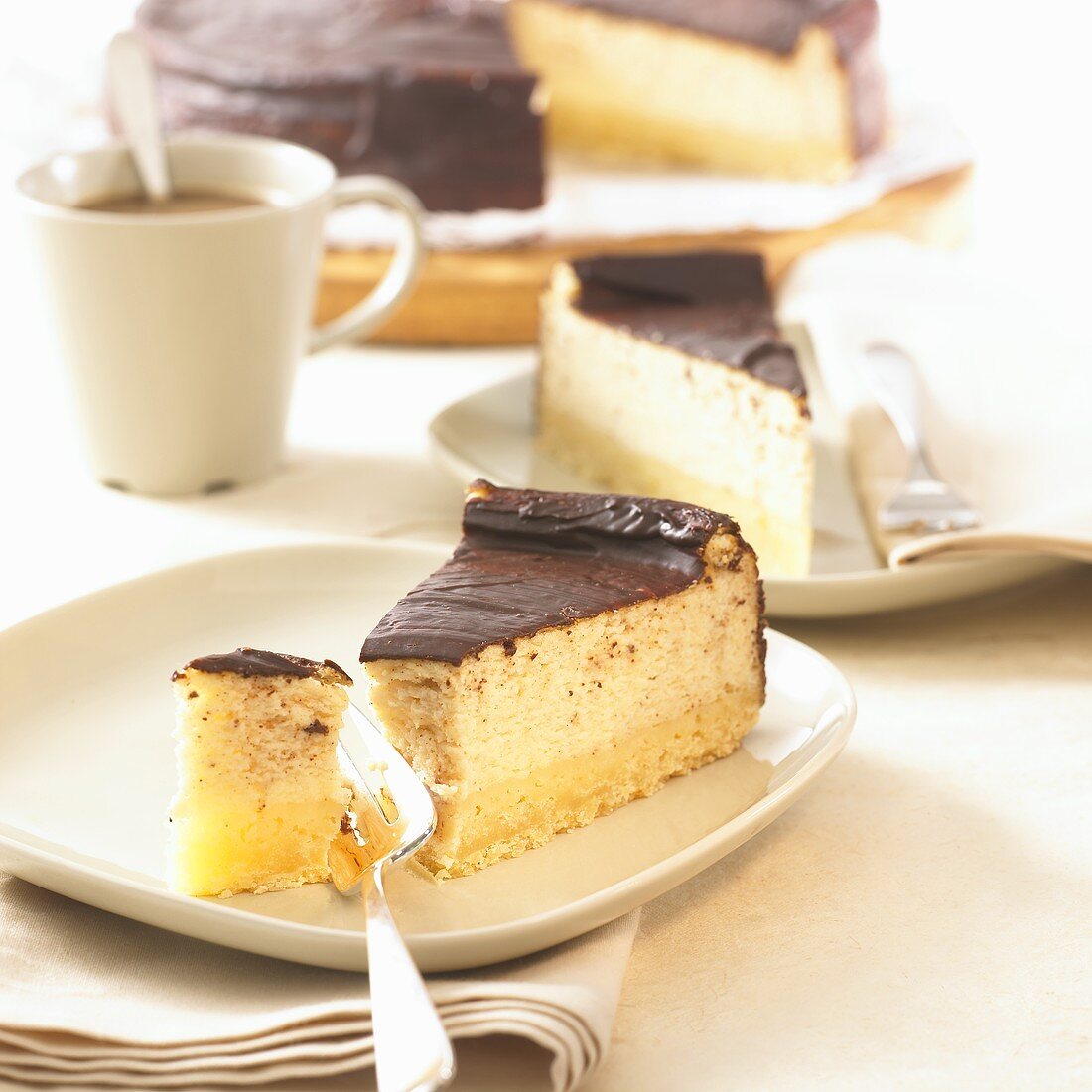 Cheesecake with chocolate icing