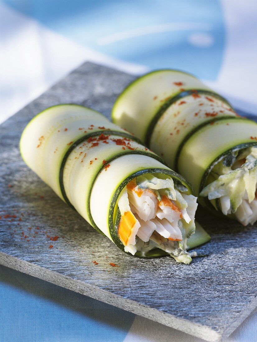 Courgette rolls filled with surimi