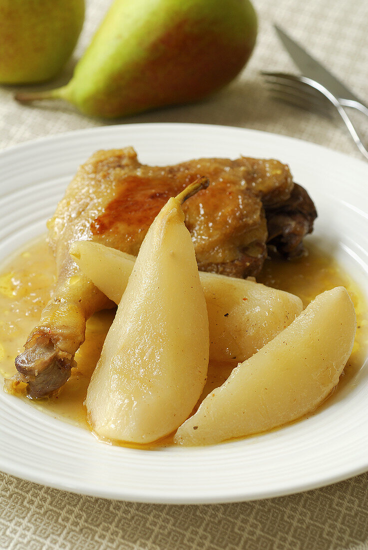 Leg of duck with nutmeg pears