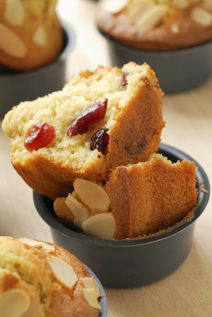 Vanilla cranberry buns topped with flaked almonds