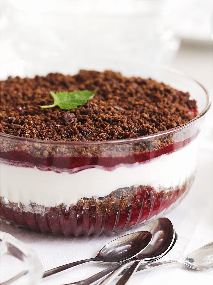 Pumpernickel and quark trifle with cherries
