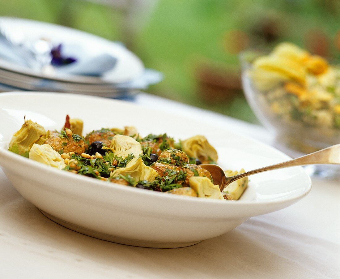 Meatballs with artichokes and herbs