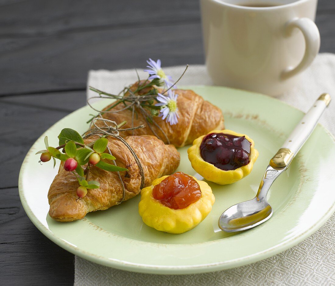 Croissants and baby patty pan squashes with jam