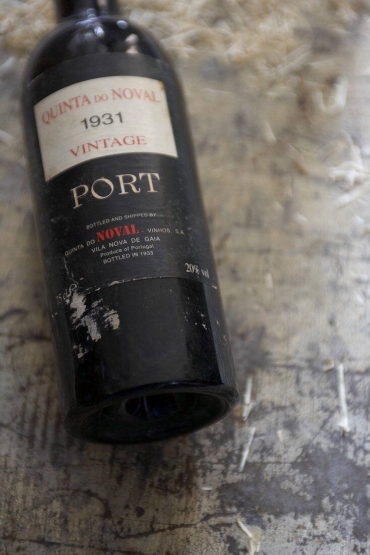 Bottle of port, 1931 vintage