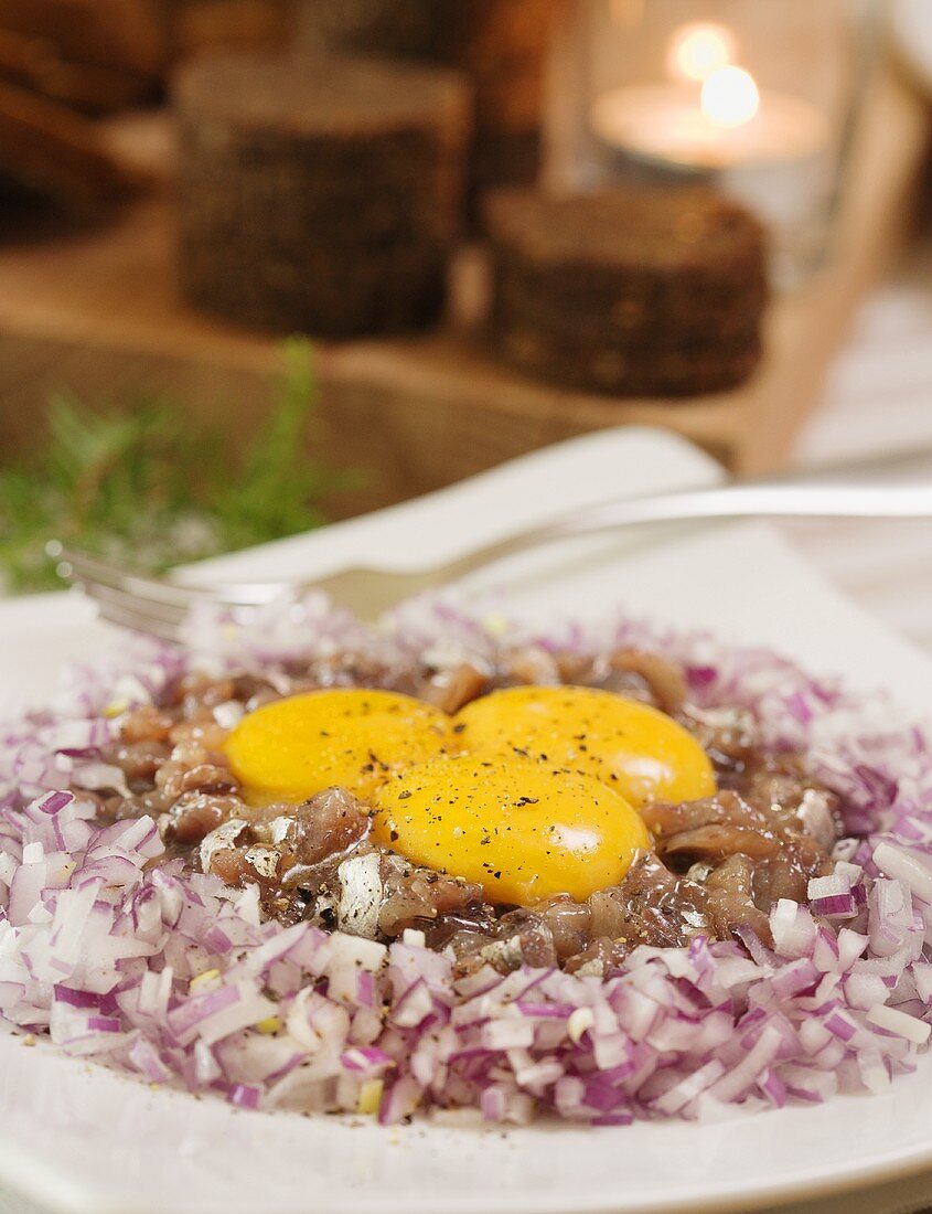 Herring tartare with egg & chopped onions (for Christmas)