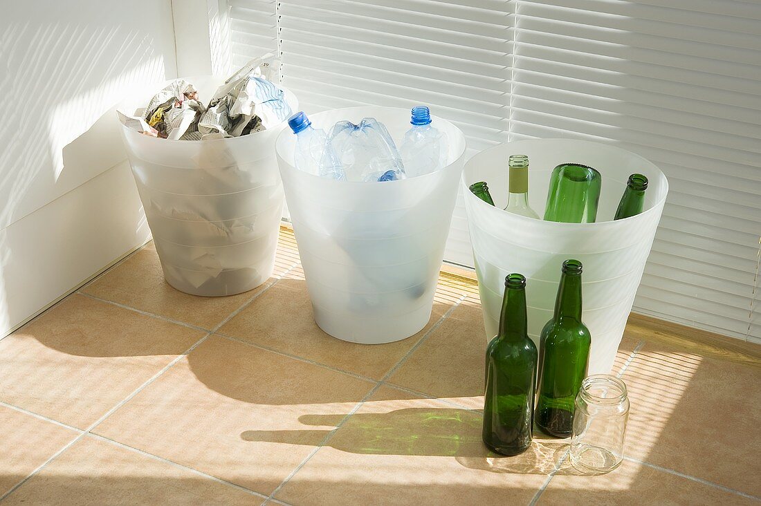 Müll trennen: Glas, Plastik und Restmüll