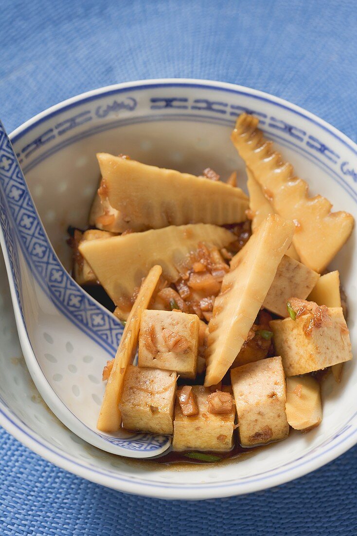 Tofu with bamboo shoots (Asia)