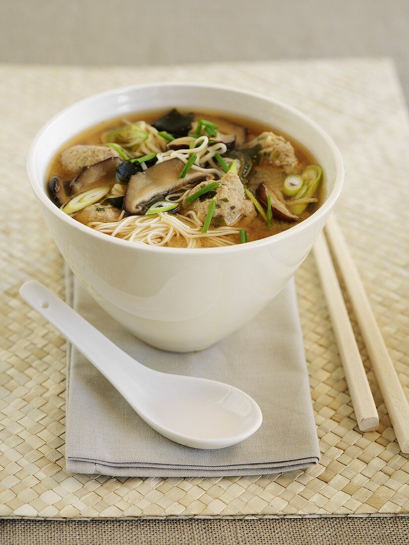Noodle soup with mushrooms (Asia)