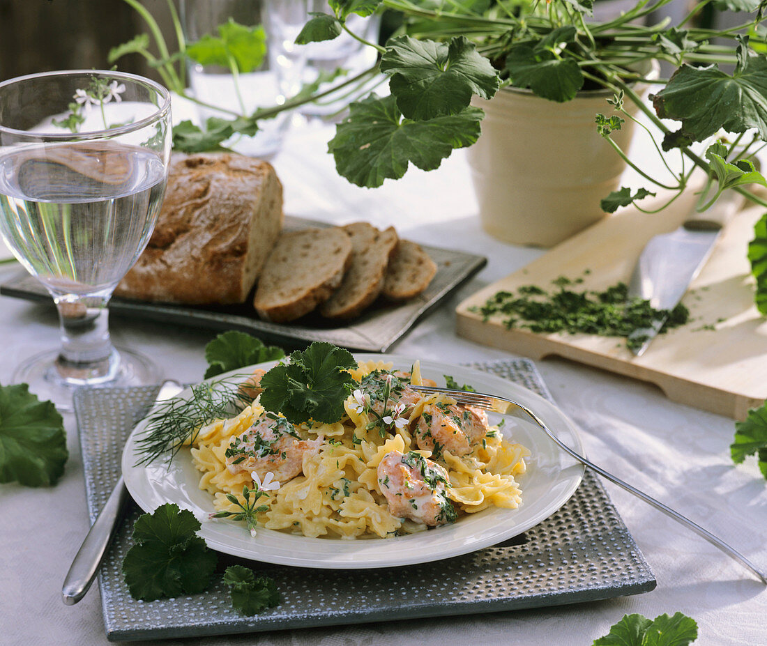 Farfalle with salmon cream sauce and scented geraniums