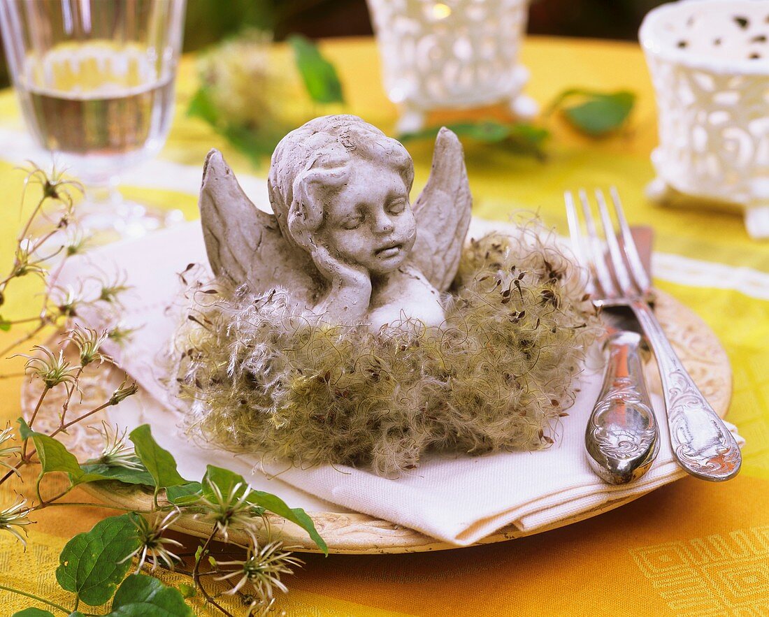 Plate decorated with angel