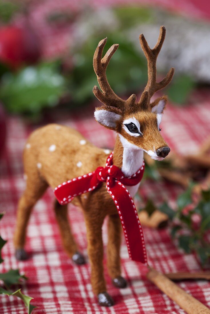 Hirschfigur als Weihnachtsdeko