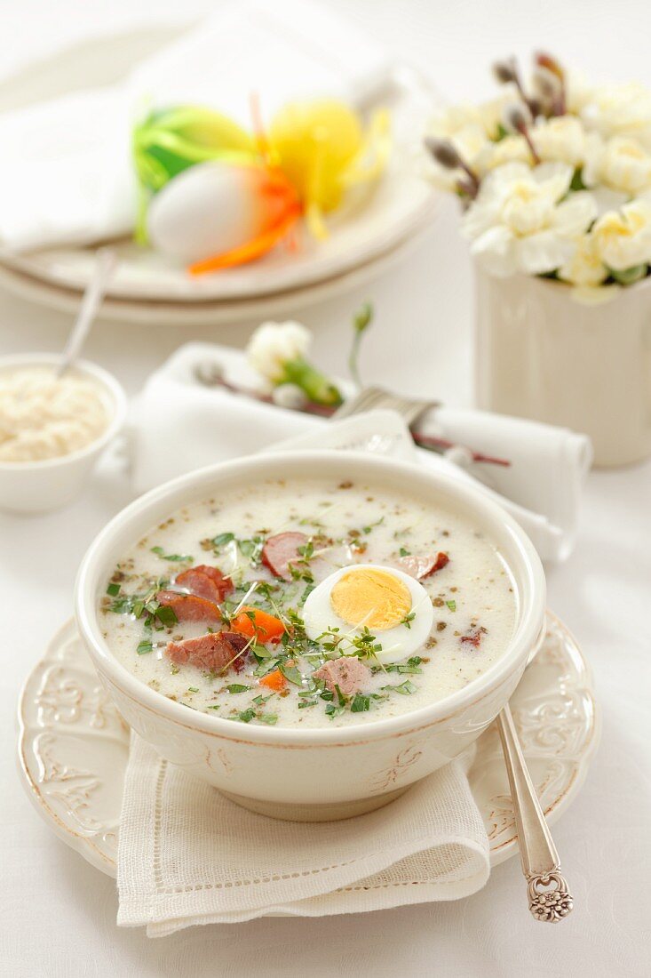 Zurek with sausage (Polish sour rye soup)