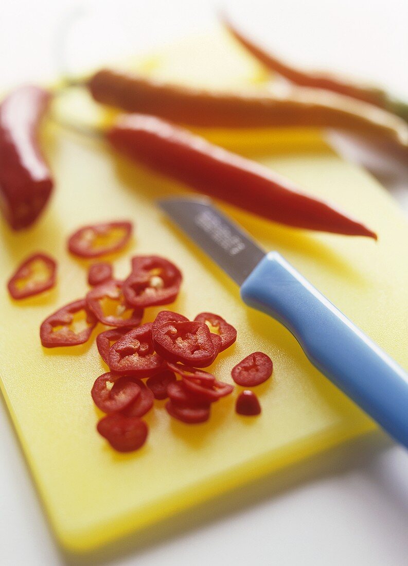 Red chilli rings and chillies