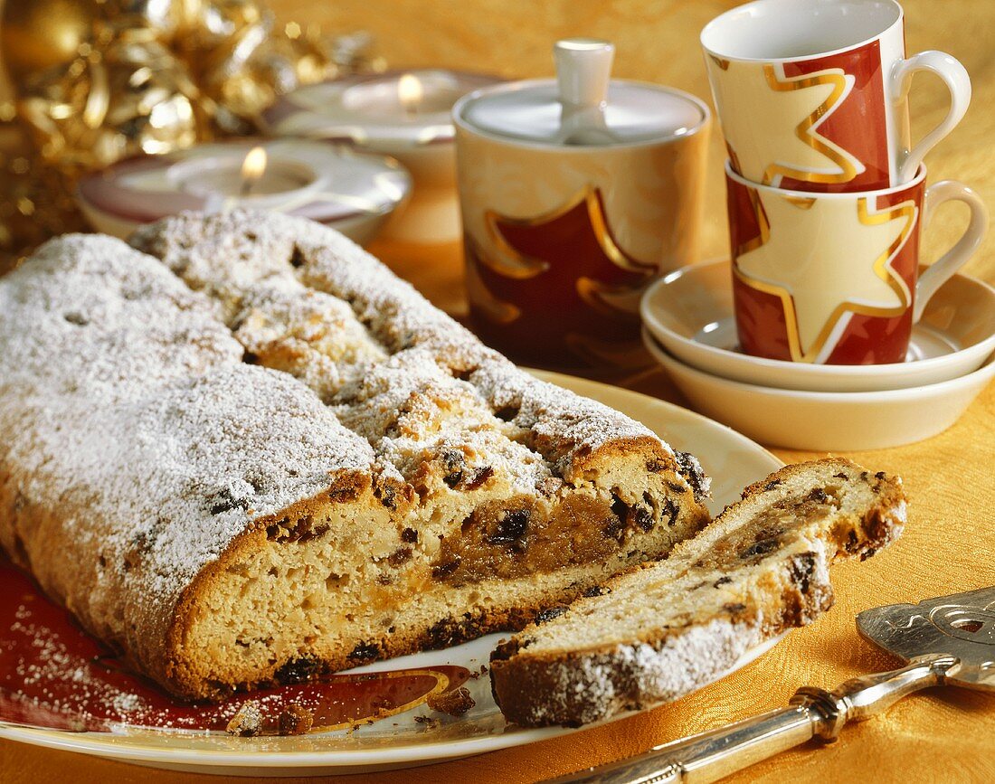 Marzipan stollen