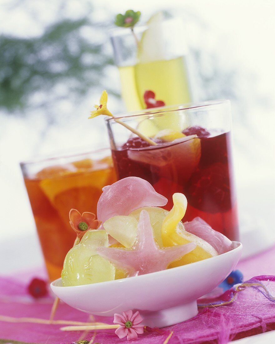 Fruity ice cubes and fruit juices