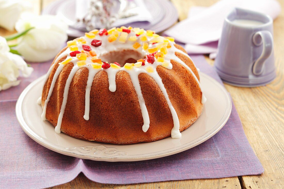 Baba (Hefe-Napfkuchen) zu Ostern