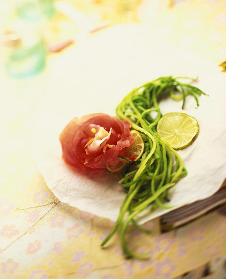 Sashimi tuna rose, with shredded courgettes