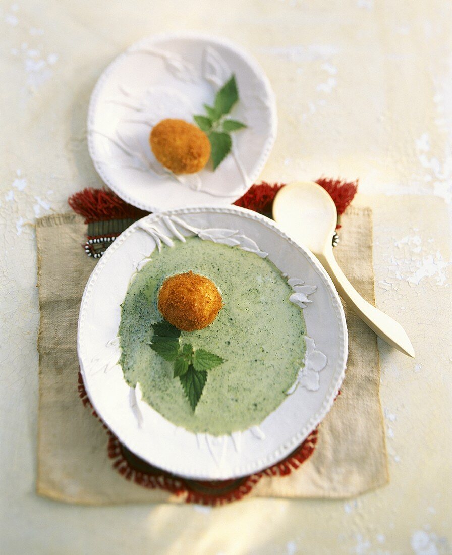 Nettle soup with breaded eggs