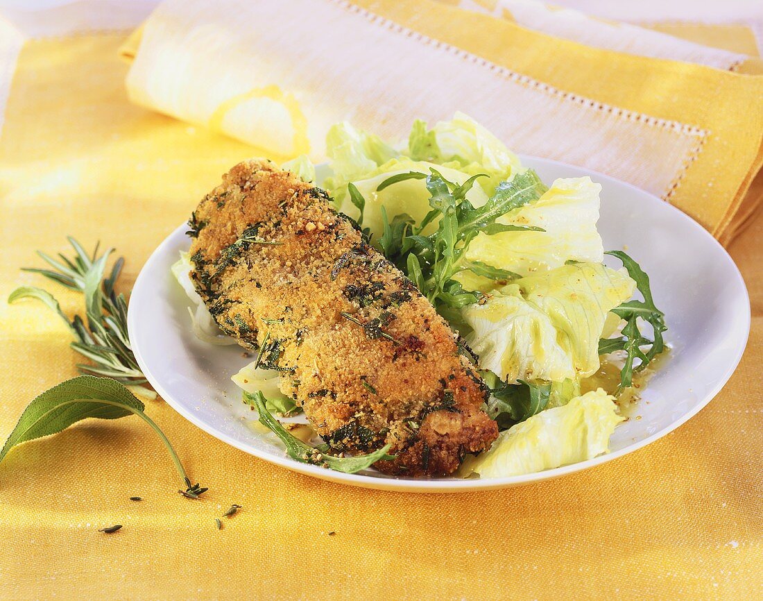 Kräuterschnitzel mit Rucolasalat