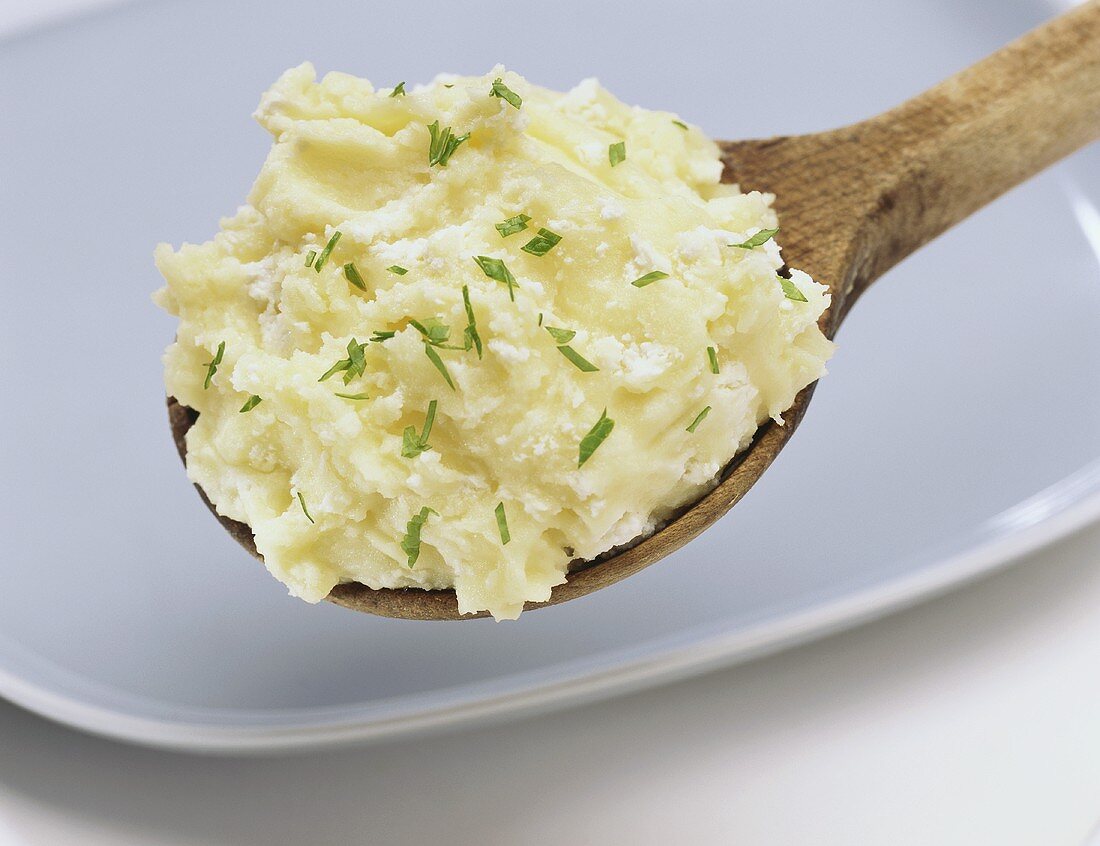 Mashed potato with goat's cheese, Mediterranean style