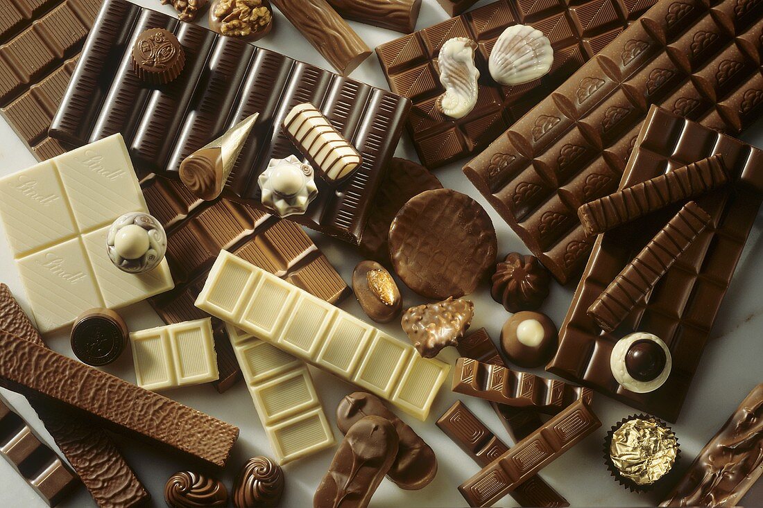 Chocolate bars and chocolates