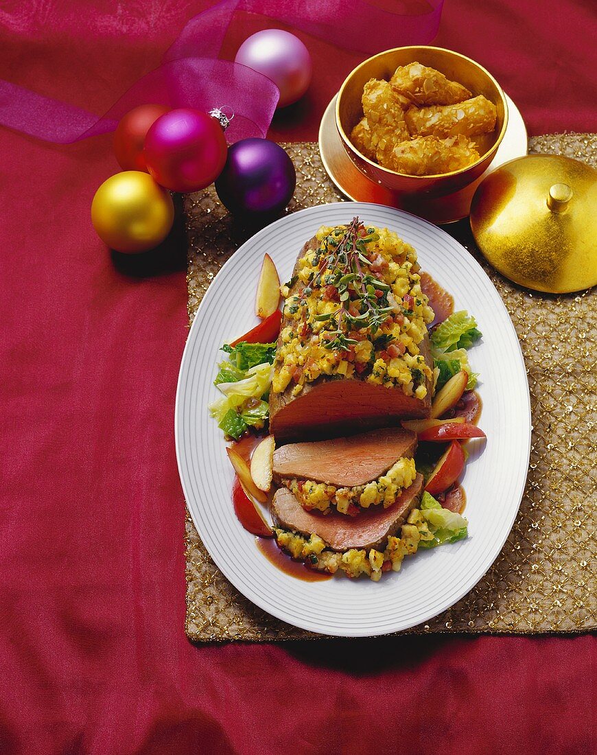 Beef fillet with apple crust