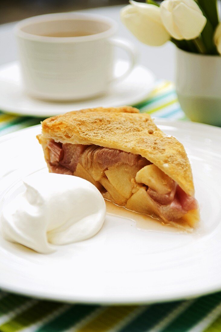 Rhubarb and apple pie with cream