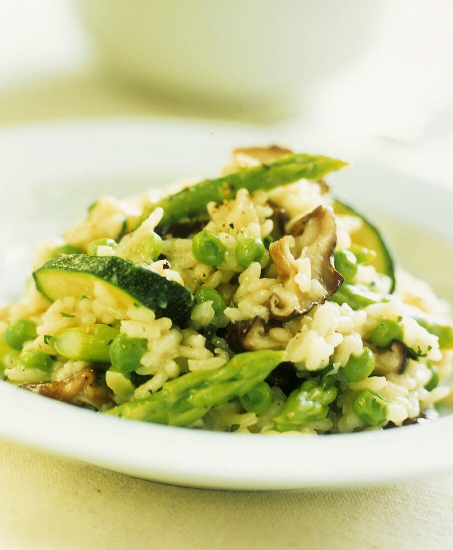 Asparagus and courgette risotto