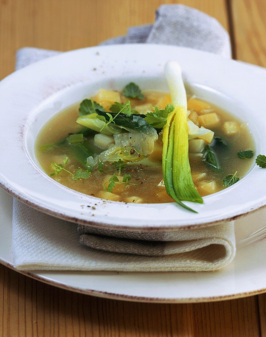 Potato and spring onion soup
