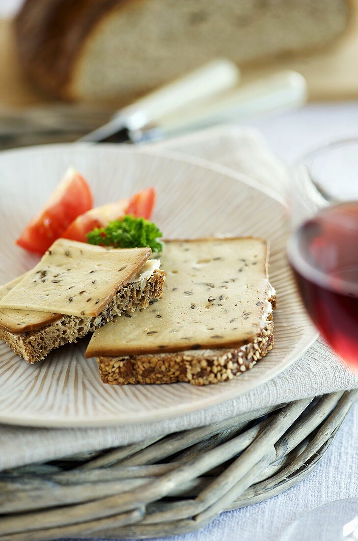 Kümmelkäse (caraway cheese) on wholemeal bread