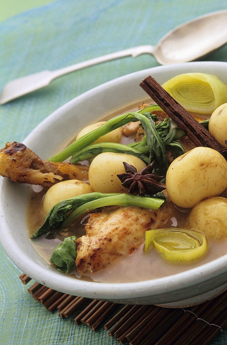Chicken and potato hotpot