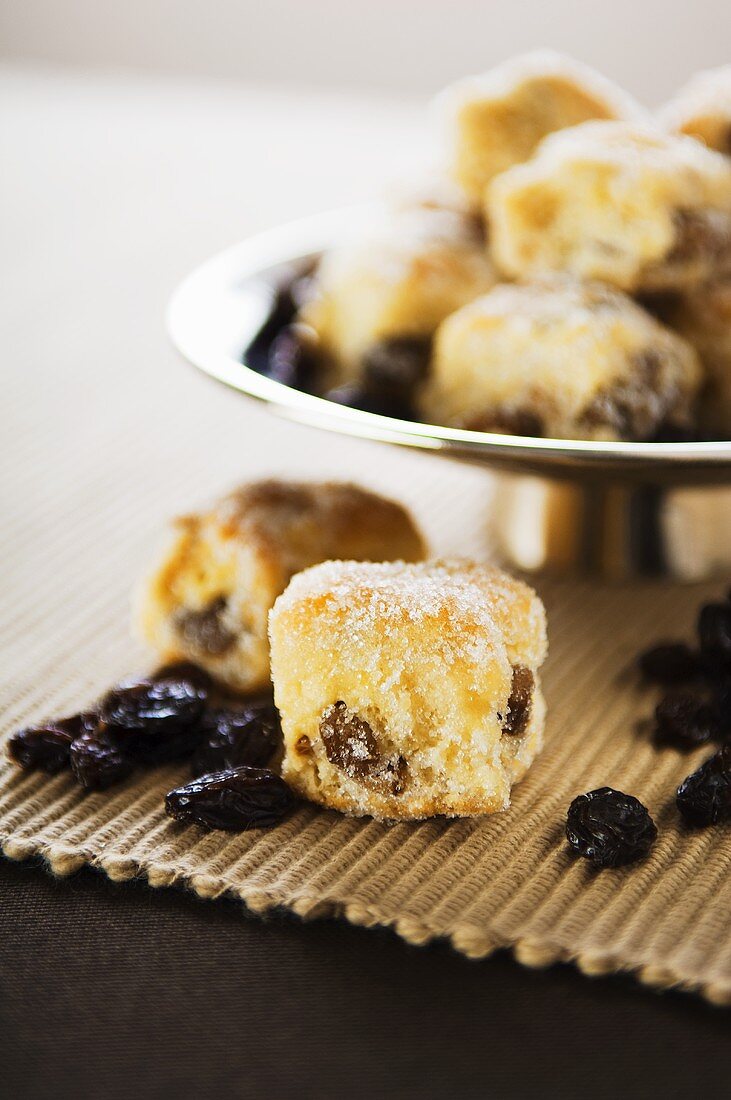 Mini-stollen with raisins