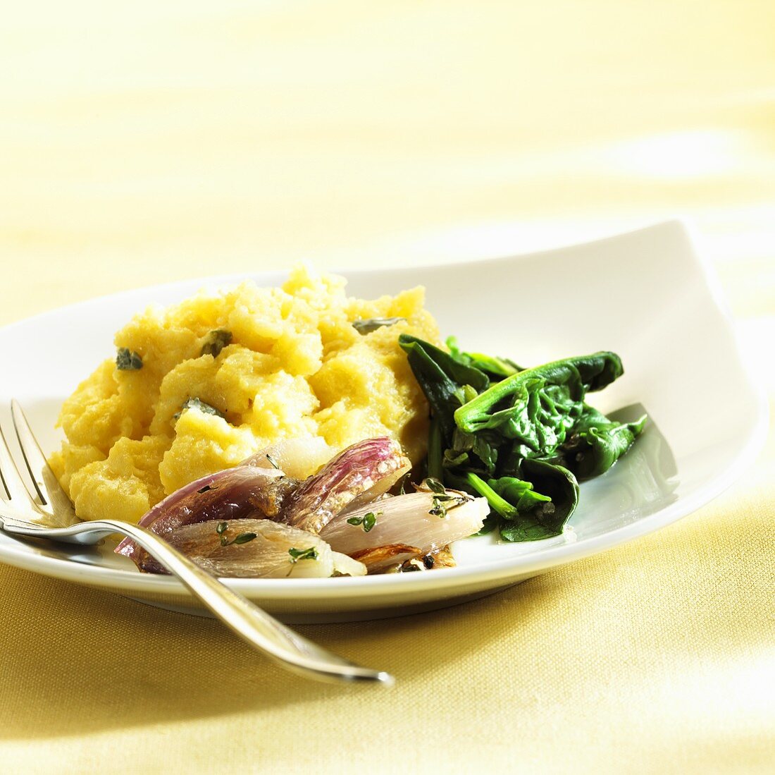 Polenta with Gorgonzola and vegetables