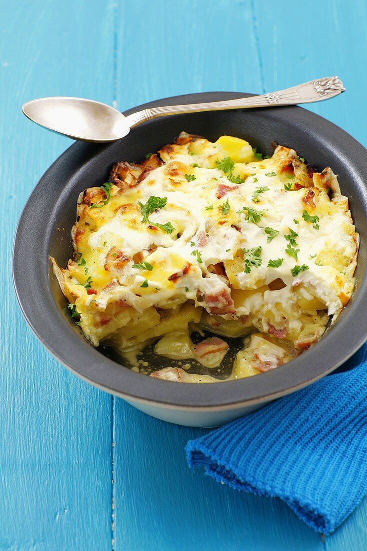 Tartiflette (Potato dish with bacon, onions and sour cream)