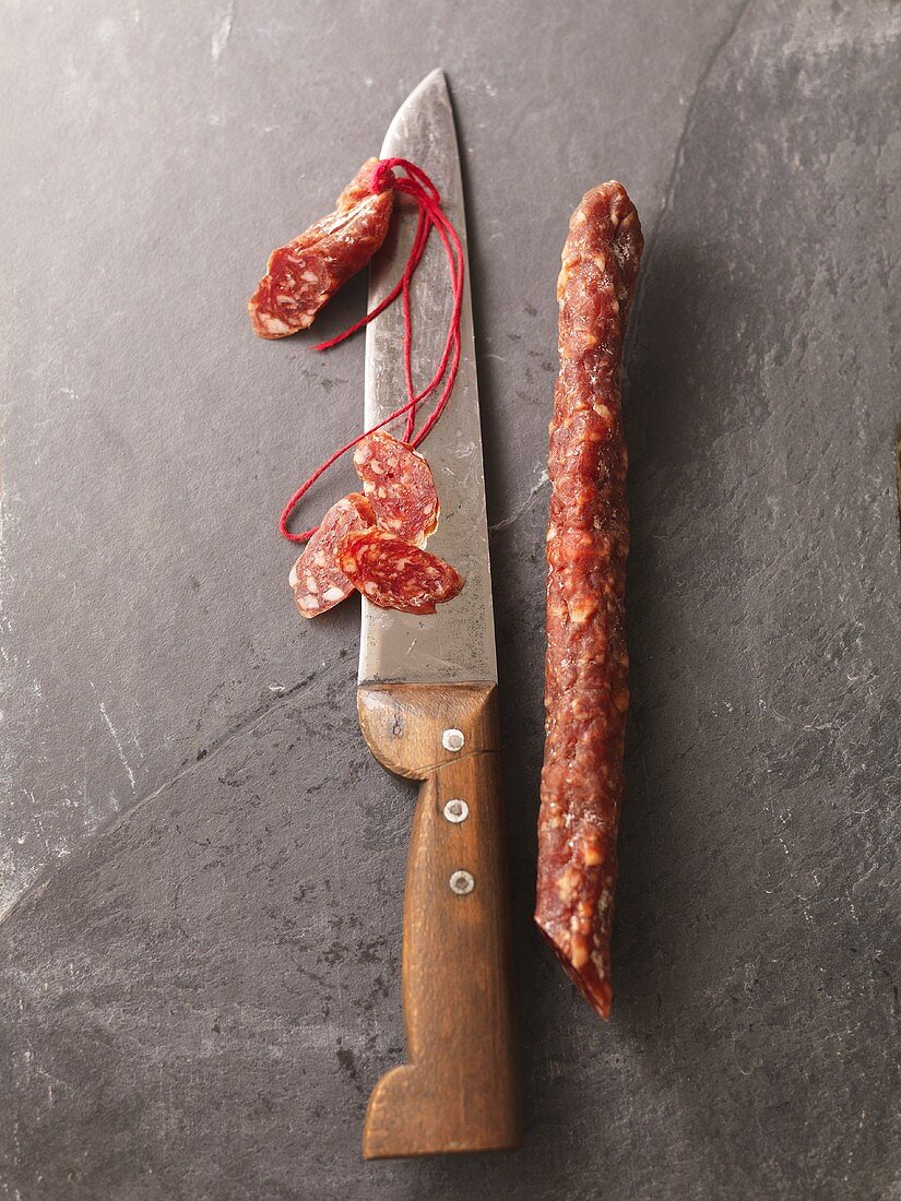 Basque dried sausage with knife