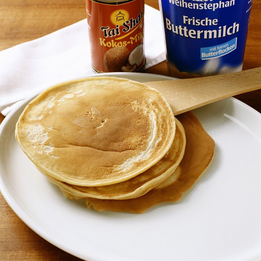 Pancakes with coconut milk or buttermilk