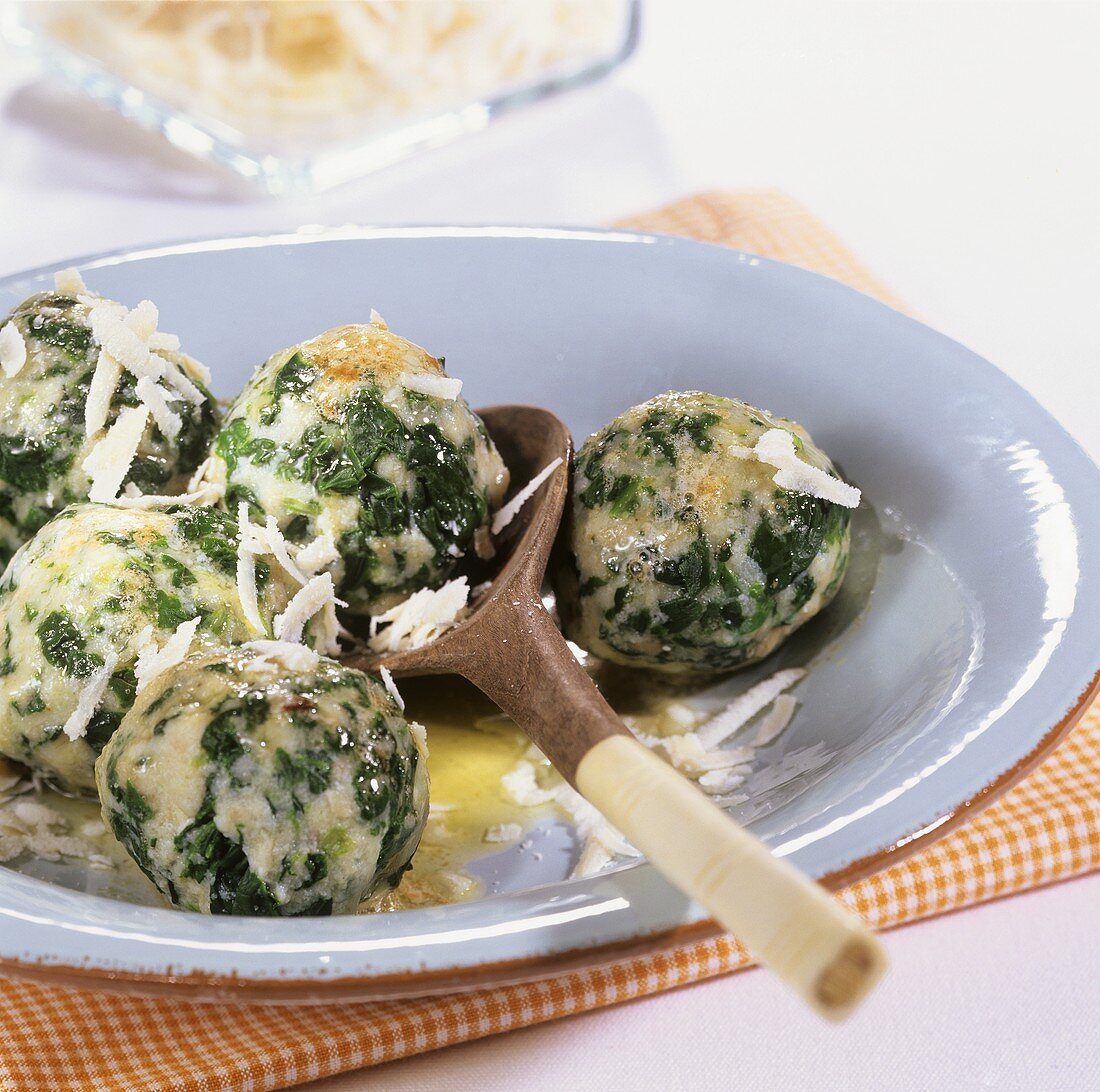 Canederli con gli spinaci (spinach dumplings), S. Tyrol, Italy