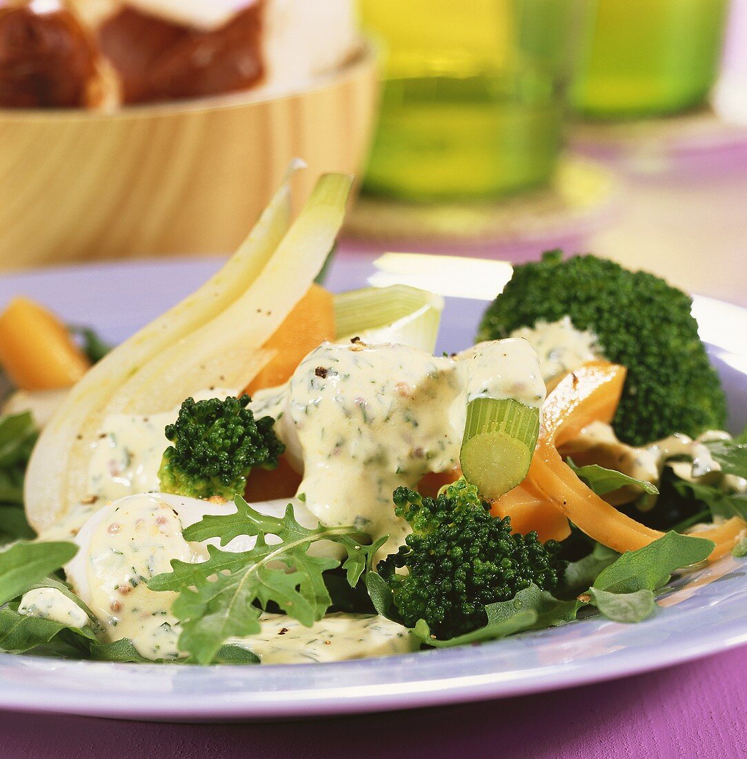 Vegetable salad with mustard cream