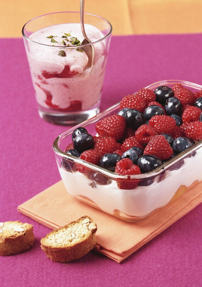 Berries on quark cream and strawberry tofu mousse