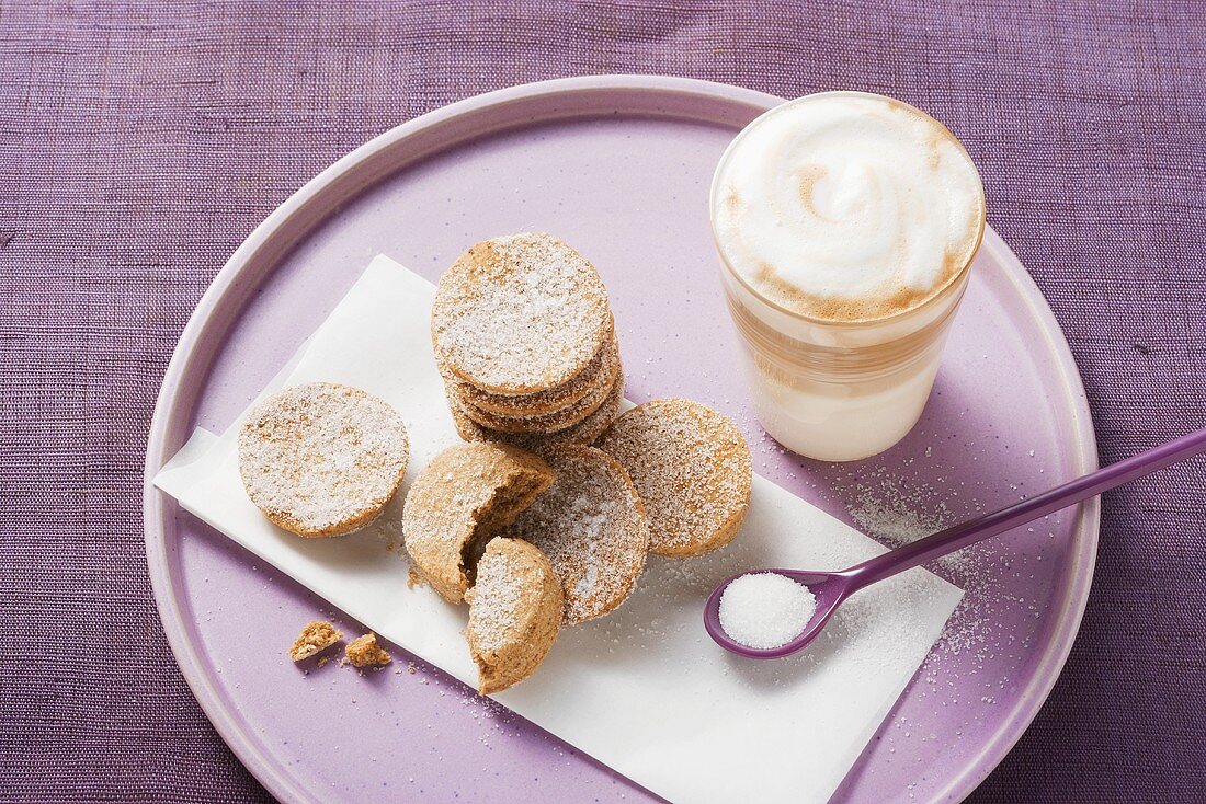 Mocha biscuits and latte macchiato