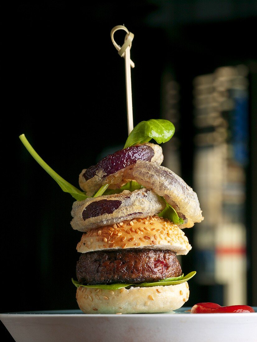 Hamburger with deep-fried mushrooms