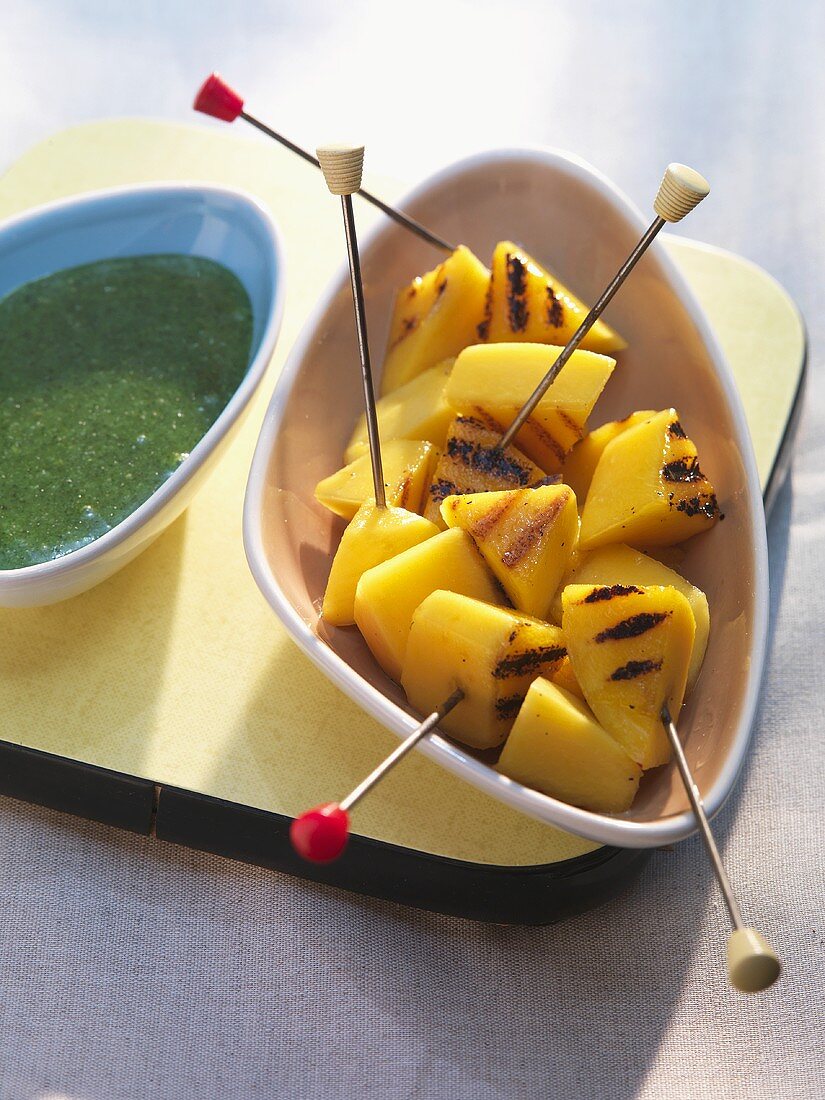 Barbecued mango with mint pesto