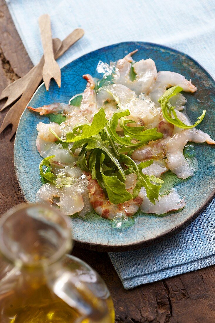 Garnelen-Carpaccio mit Rucola