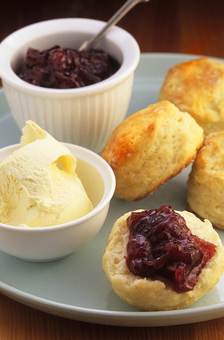 Scones with rhubarb and ginger jam