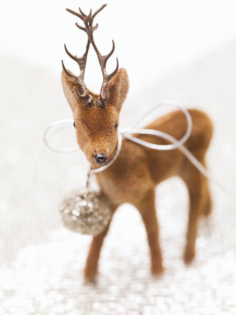 Deer (Christmas decoration)