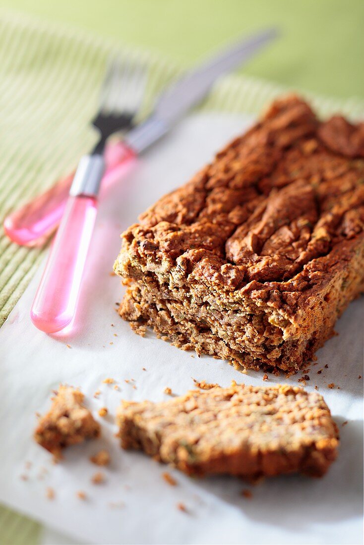 Bean and chick-pea loaf, partly sliced