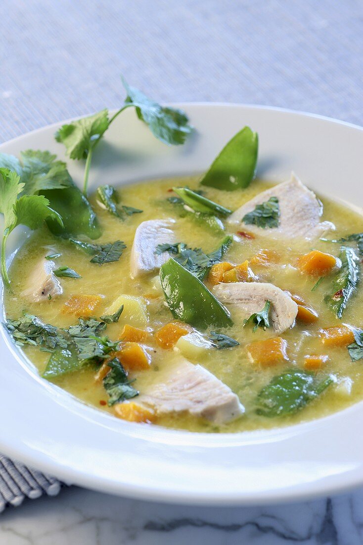 Coconut milk soup with chicken and vegetables